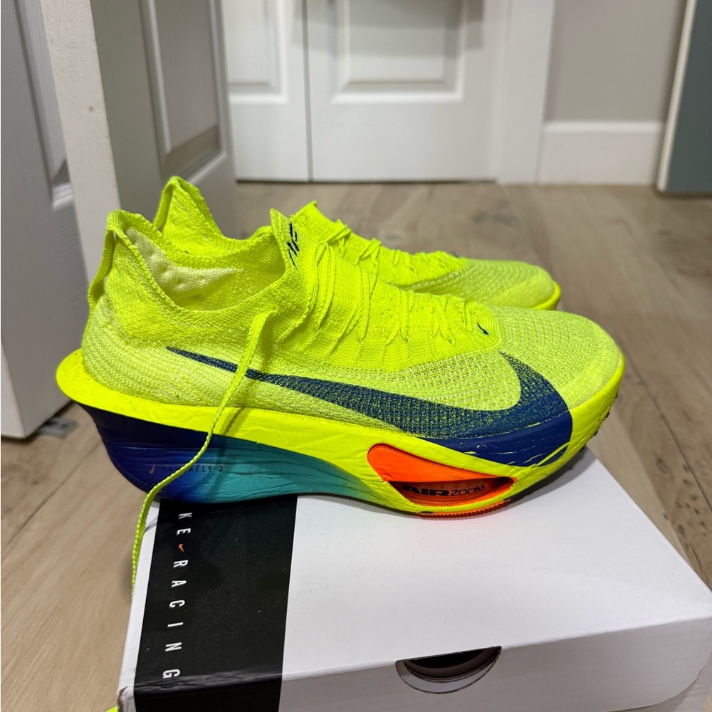 Nike Alpha Fly 3